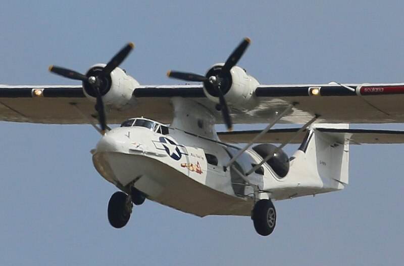  - Twin-engine aircraft