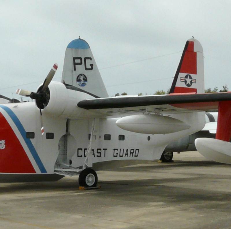  - Twin-engine aircraft