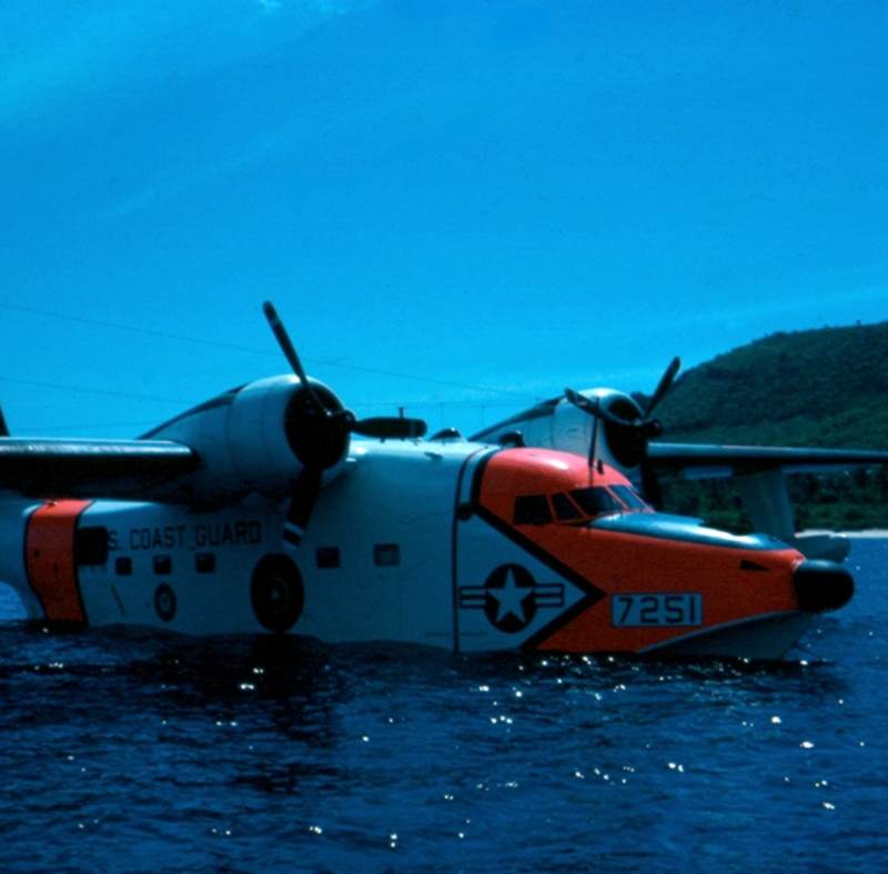  - Twin-engine aircraft