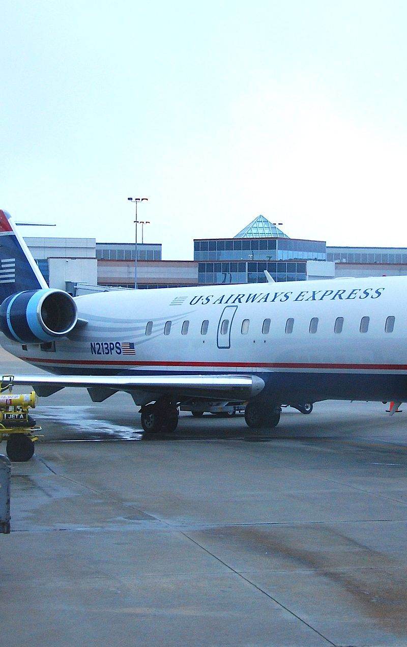 N213PS - Bombardier