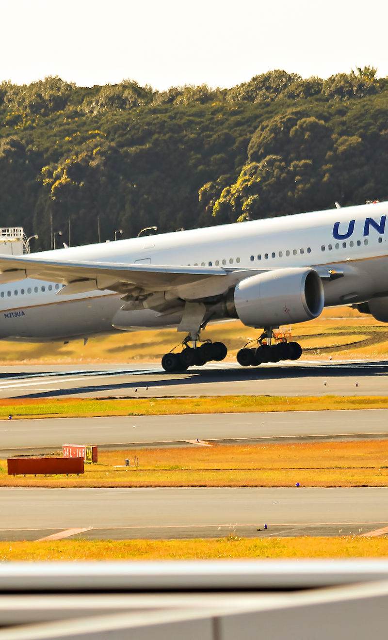 N213UA - Boeing
