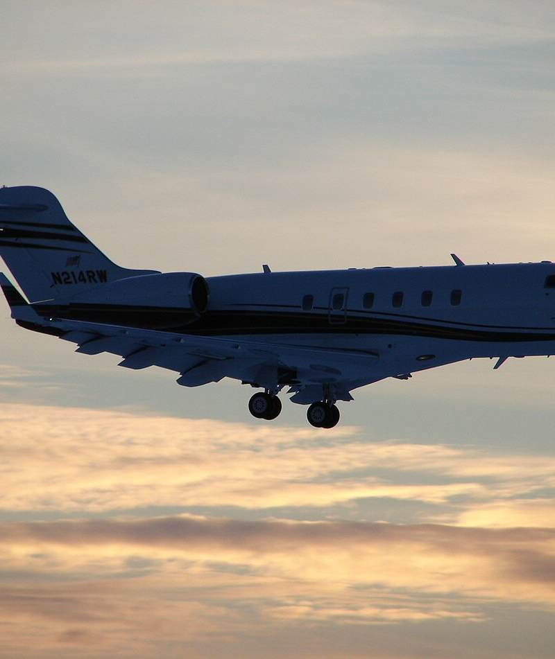 N214RW - Bombardier