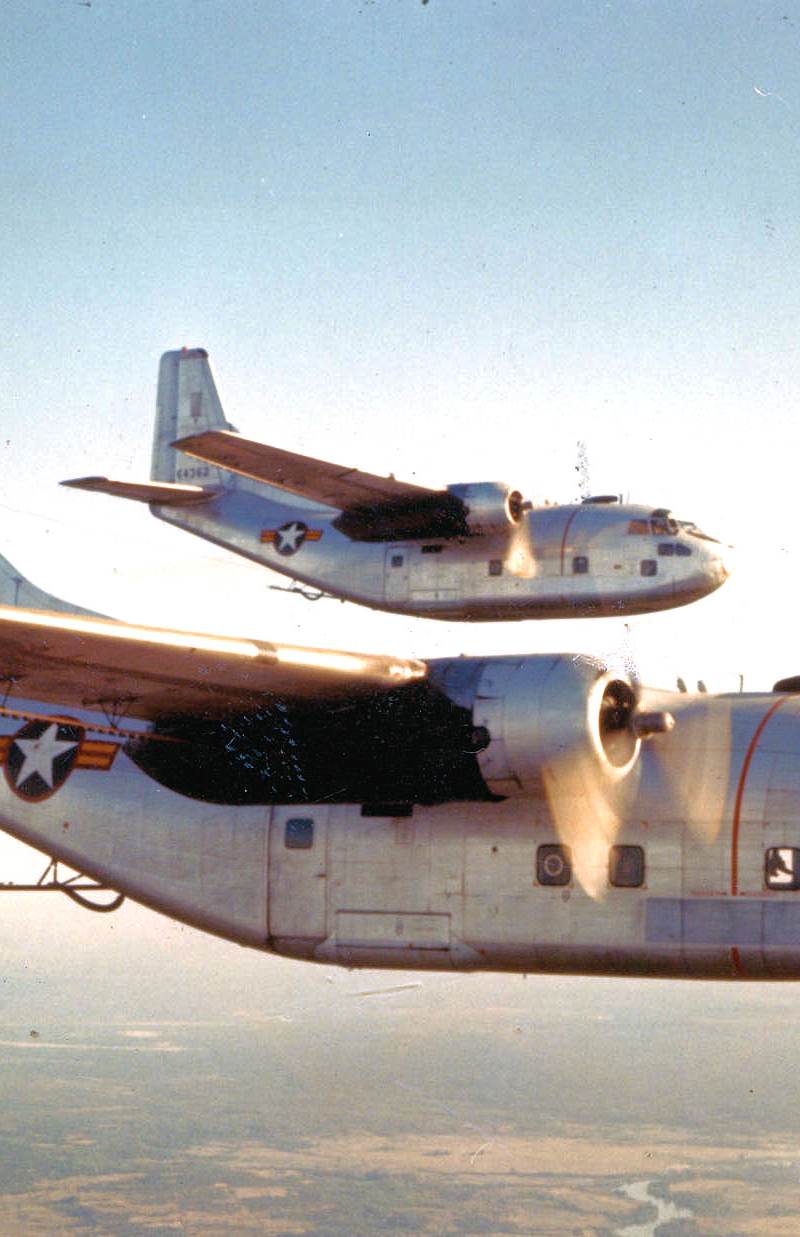 - Twin-engine aircraft