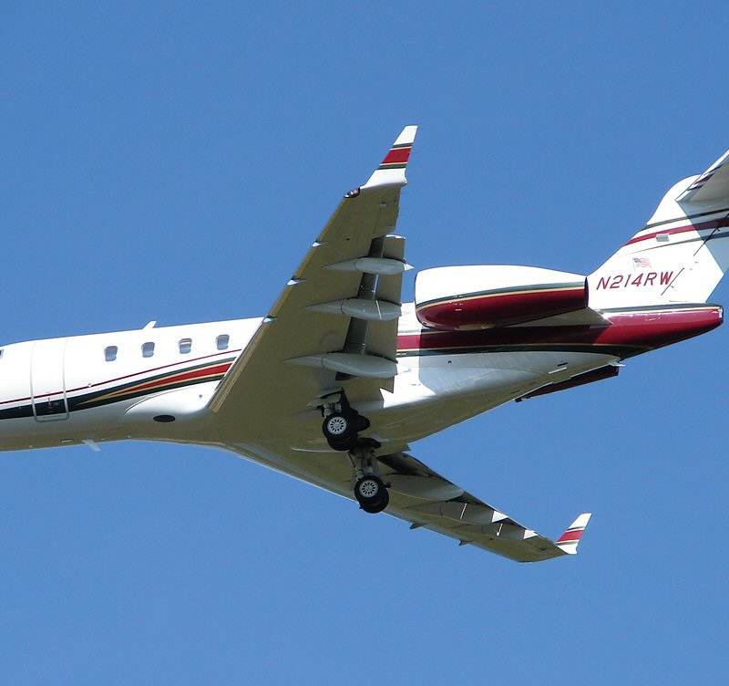 N214RW - Business jet
