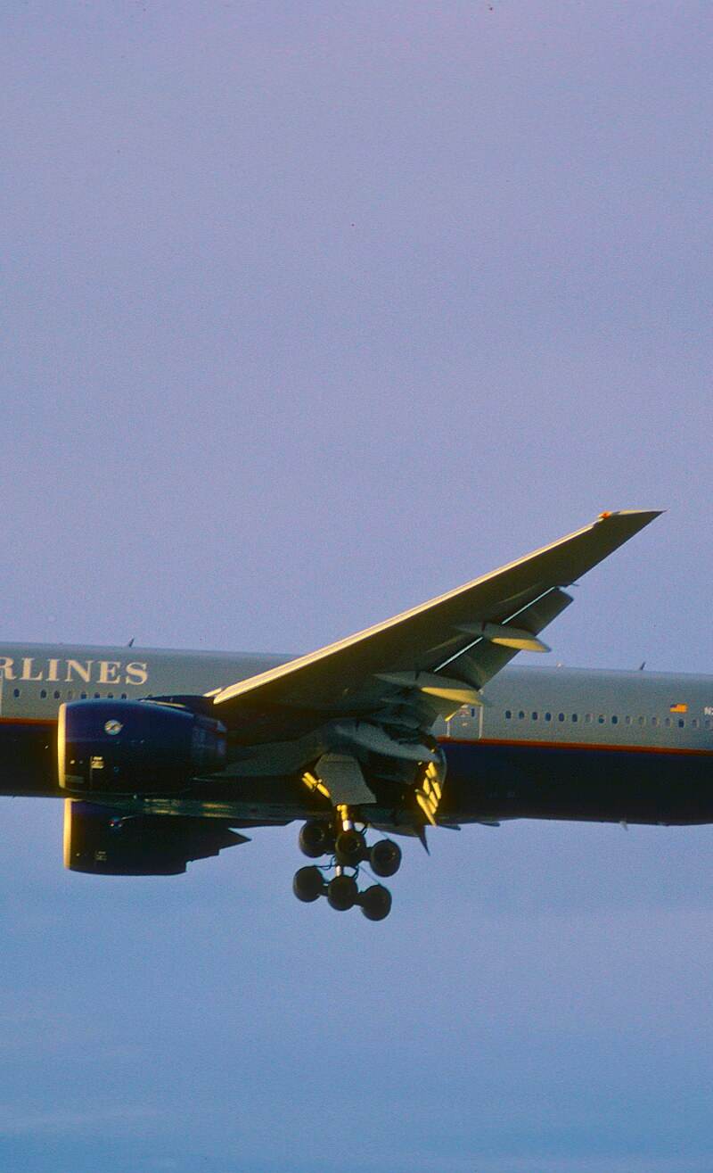 N214UA - Boeing