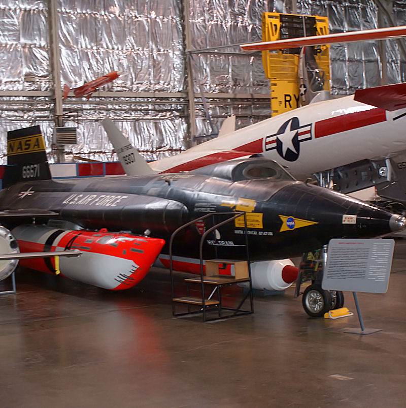  - Aircraft