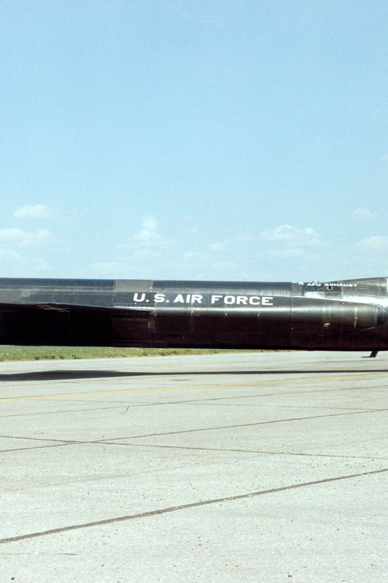  - Aircraft