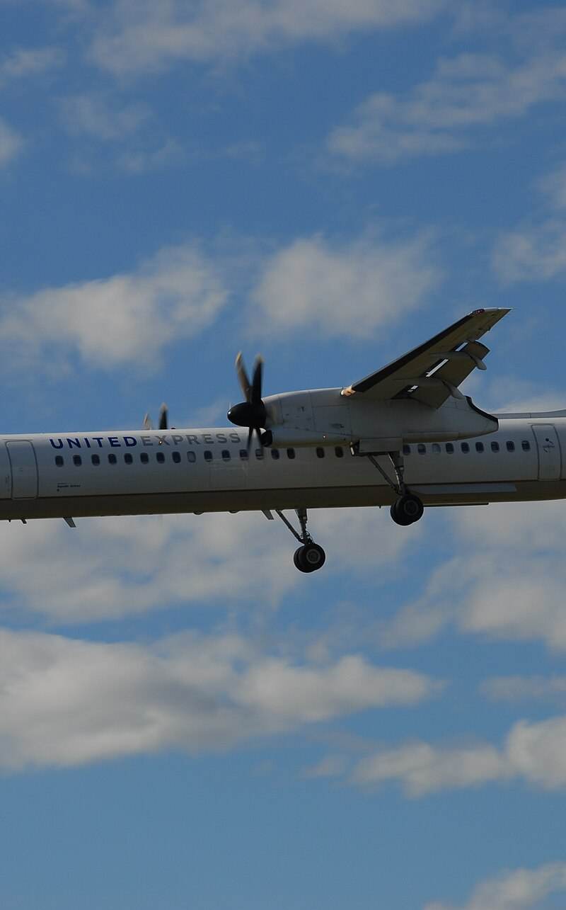 N214WQ - Bombardier