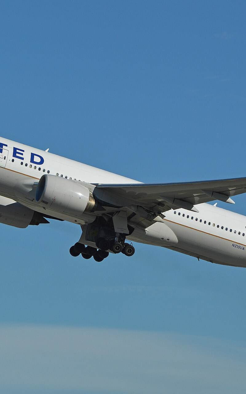 N215UA - Boeing