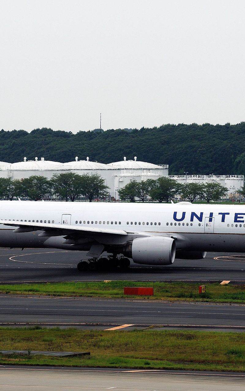 N215UA - Boeing