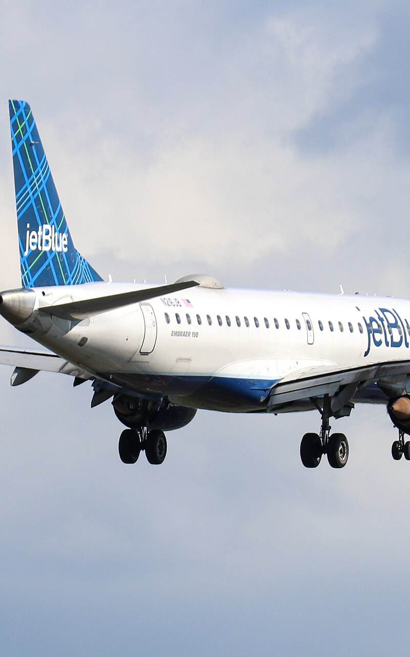 N216JB - Embraer