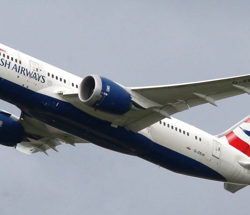 G-ZBJK - Twin-engine aircraft