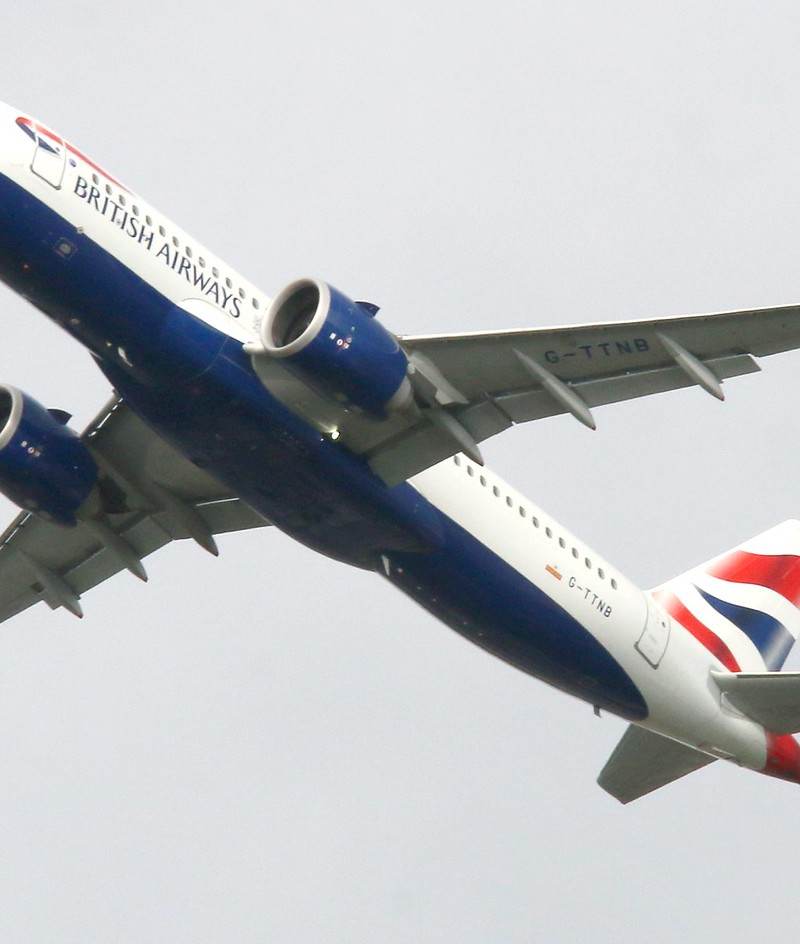 G-TTNB - Twin-engine aircraft