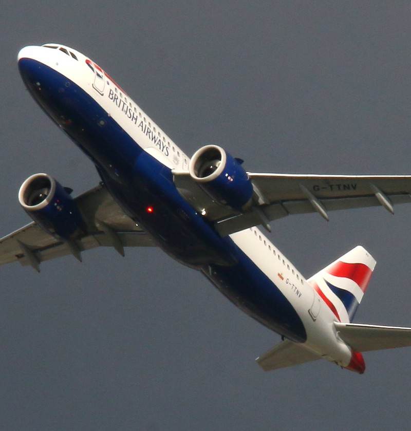 G-TTNV - Twin-engine aircraft
