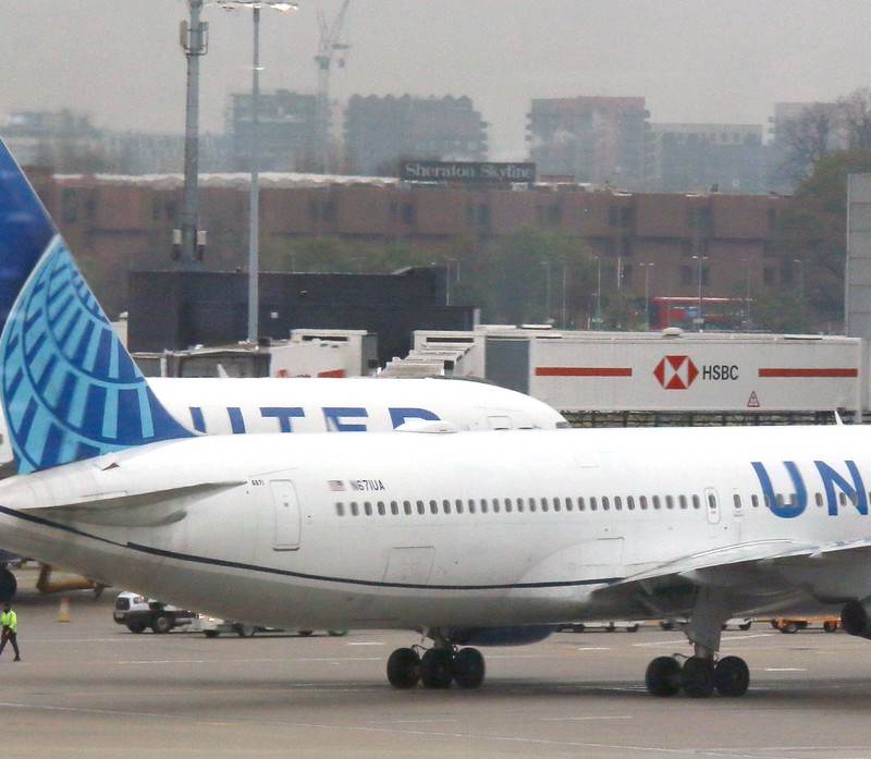 N671UA - Boeing
