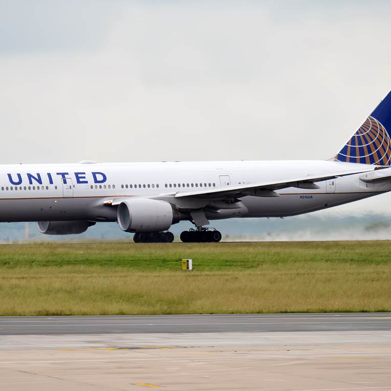 N216UA - Boeing