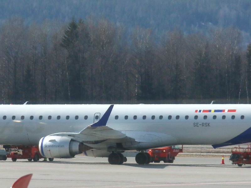 SE-RSK - Embraer