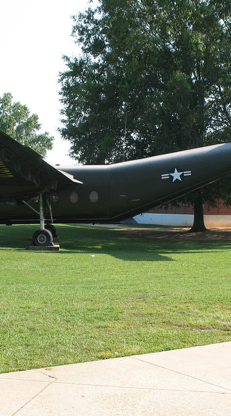  - Twin-engine aircraft