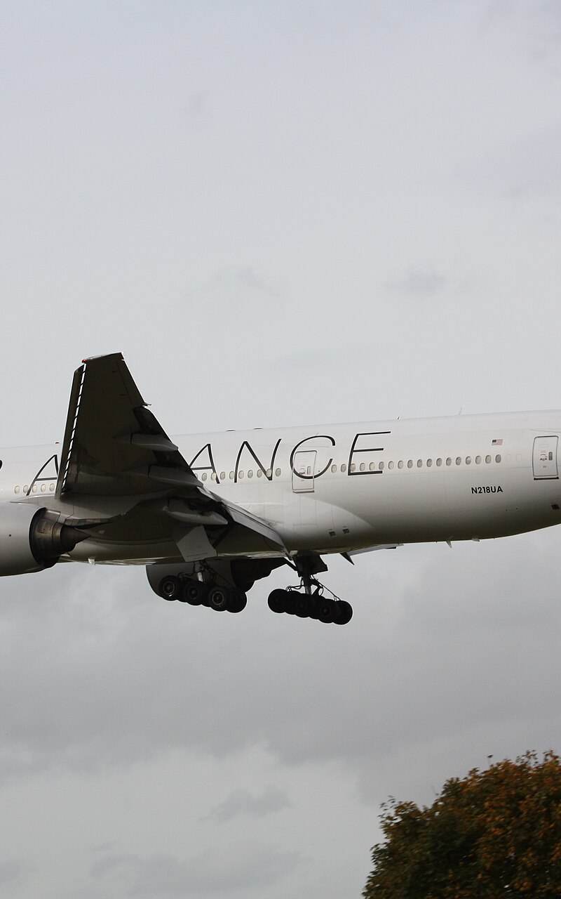 N218UA - Boeing