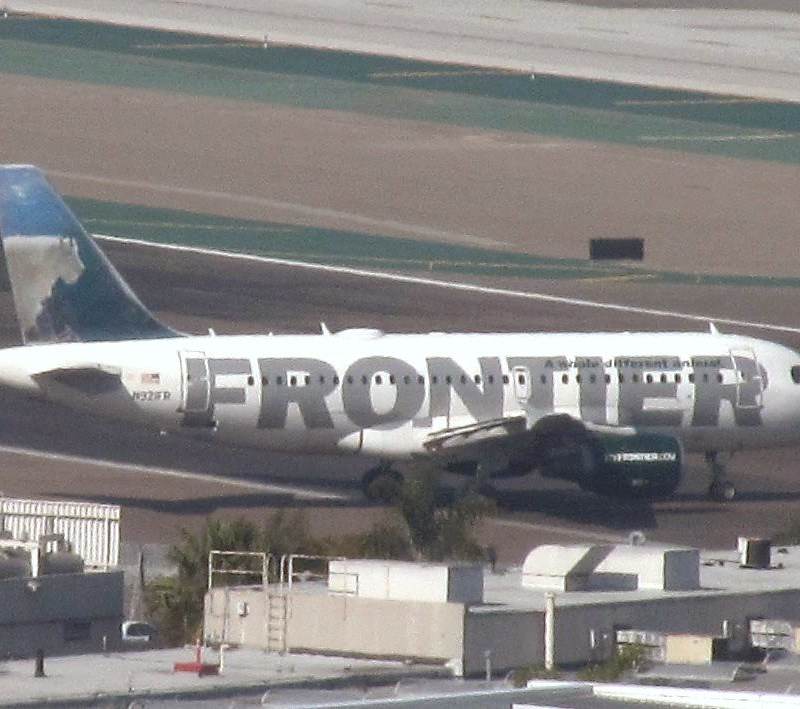 N921FR - Twin-engine aircraft