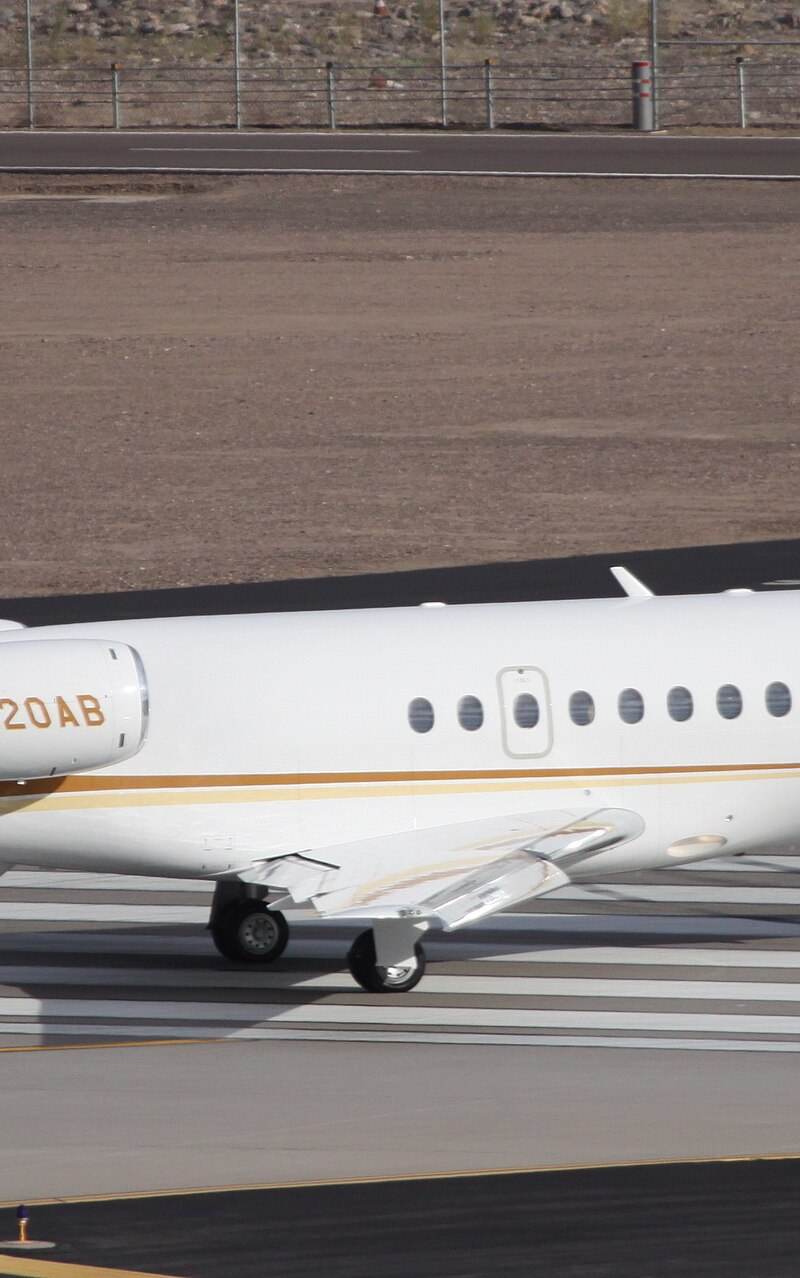 N220AB - Business jet