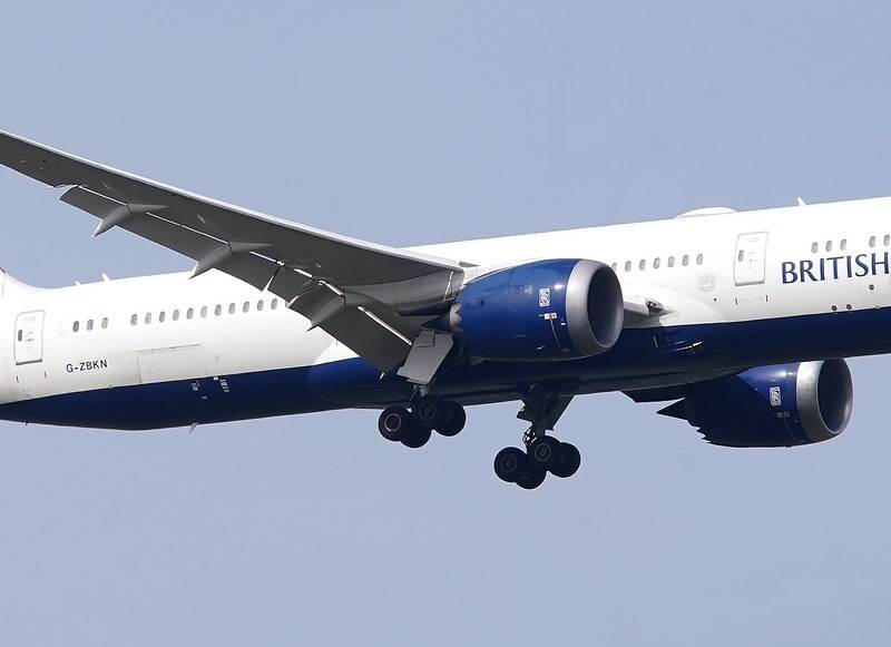 G-ZBKN - Boeing