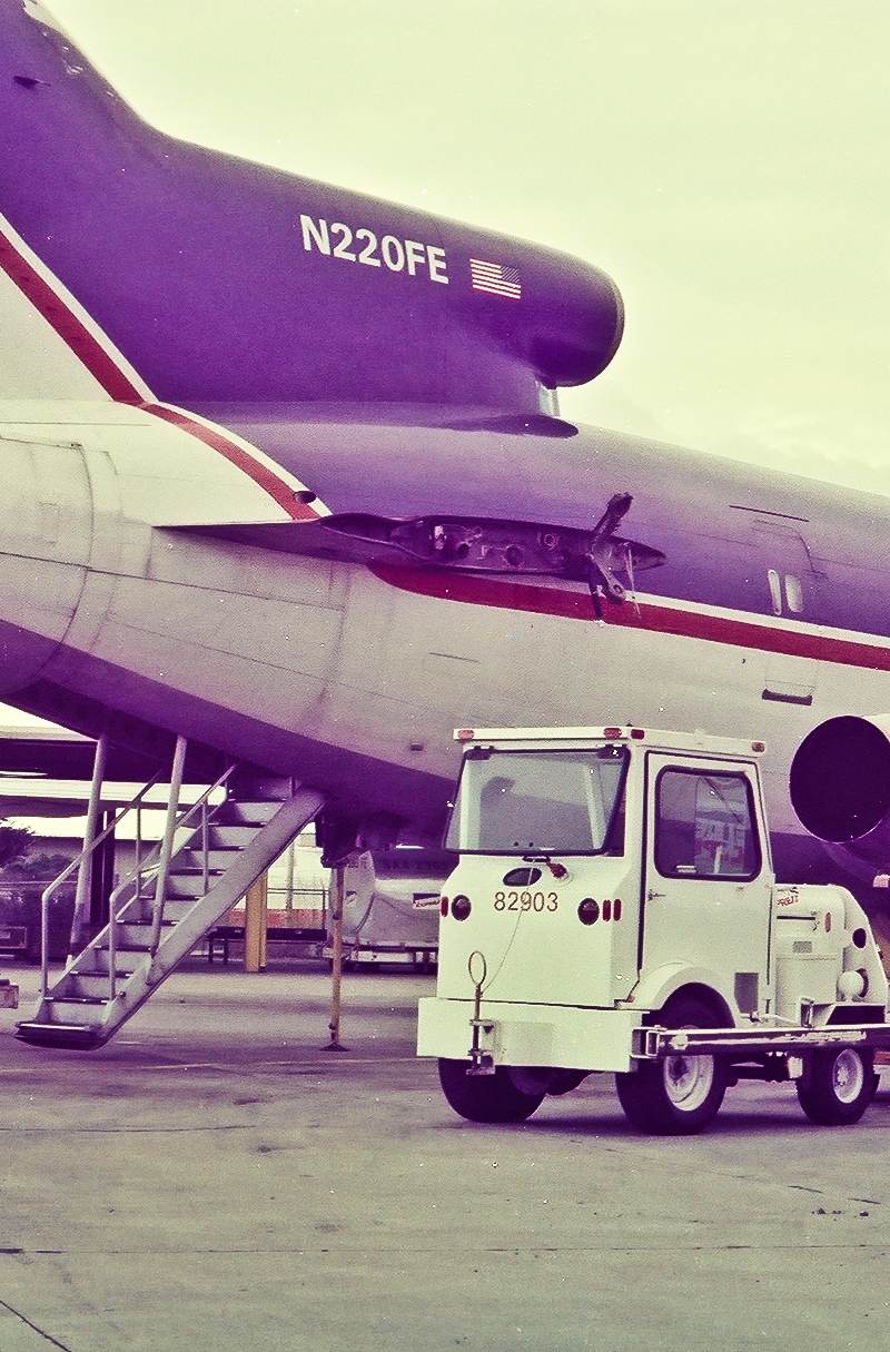 N220FE - Douglas