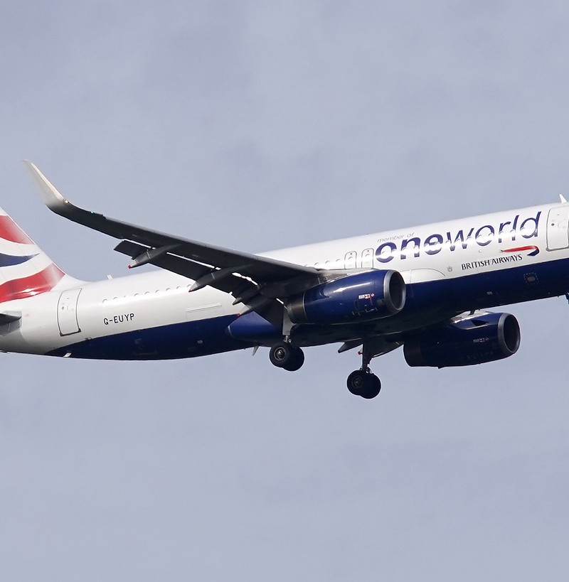 G-EUYP - Twin-engine aircraft