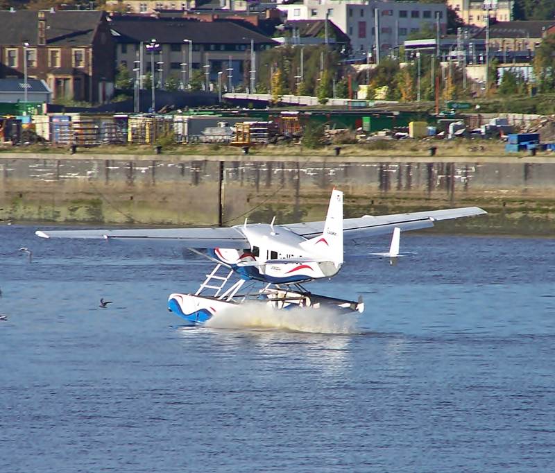 G-MDJE - Floatplane