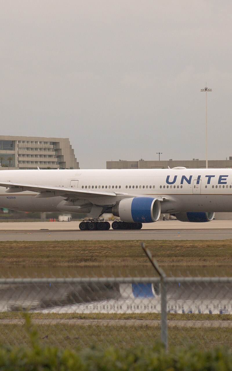 N220UA - Boeing
