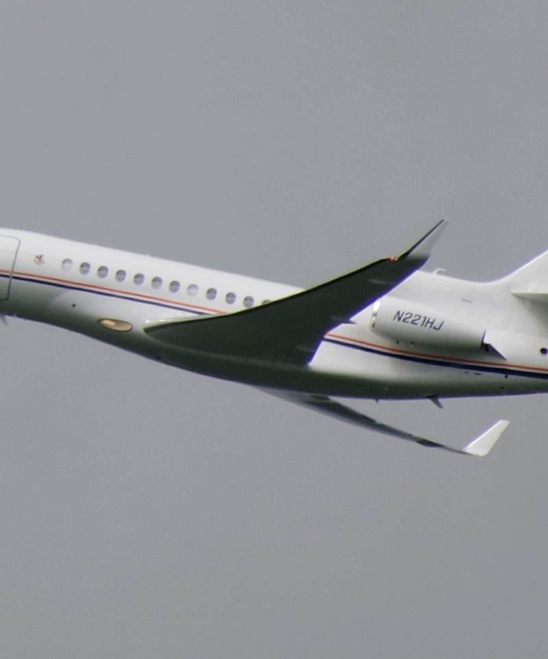 N221HJ - Business jet