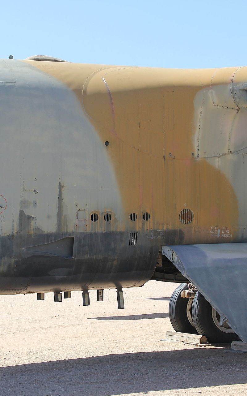  - Aircraft