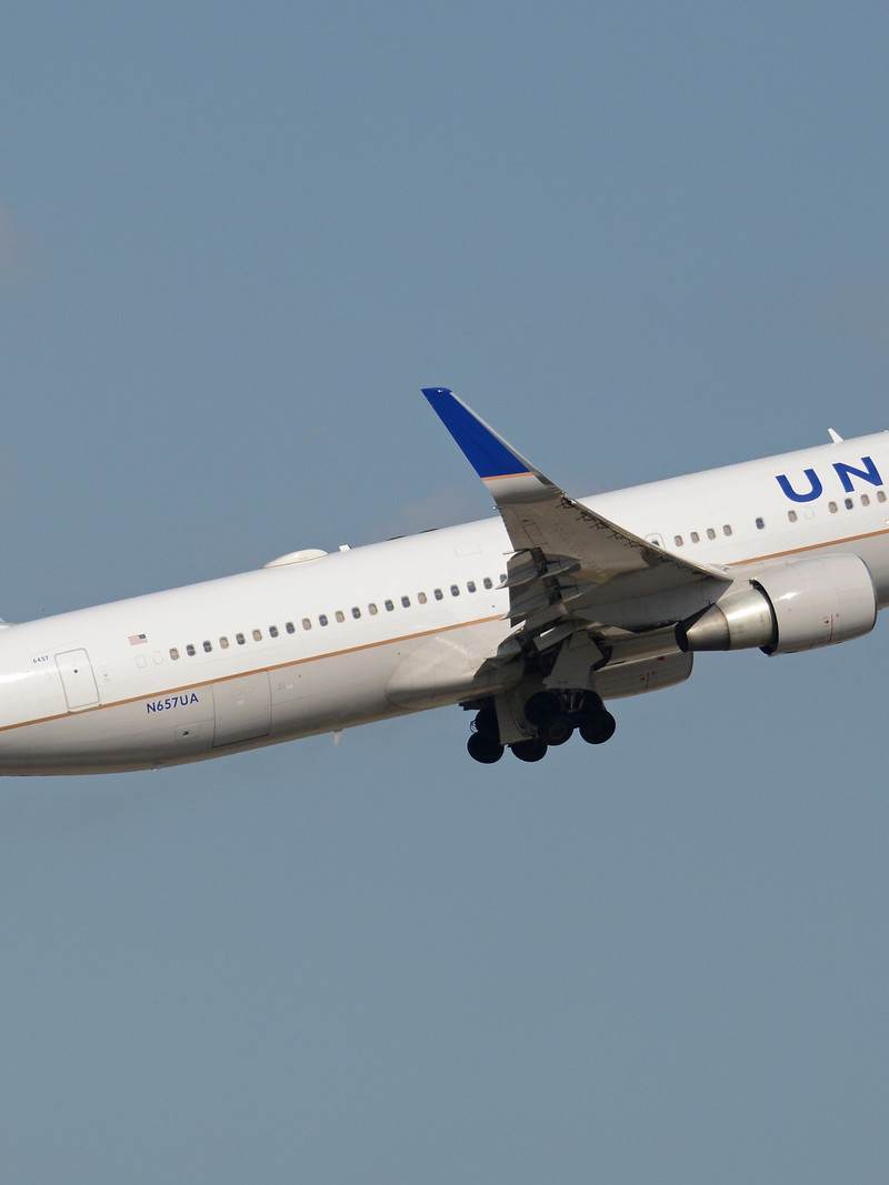 N657UA - Boeing