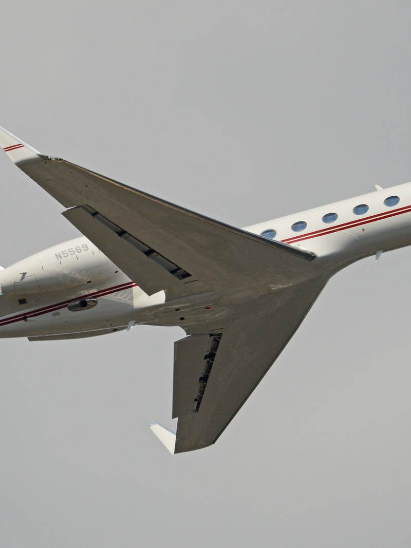 N5569 - Business jet