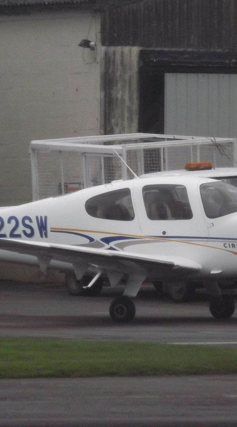 N222SW - Cirrus