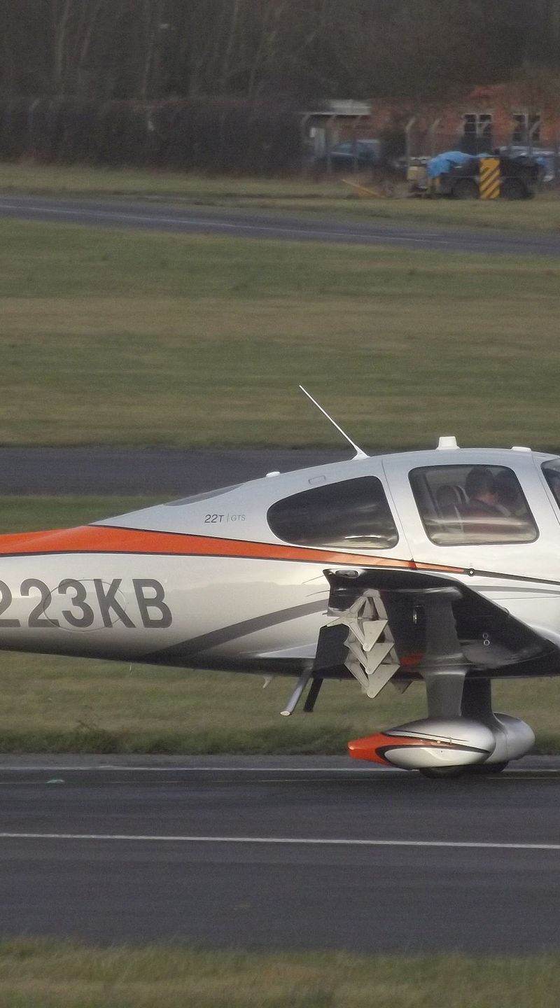 N223KB - Cirrus