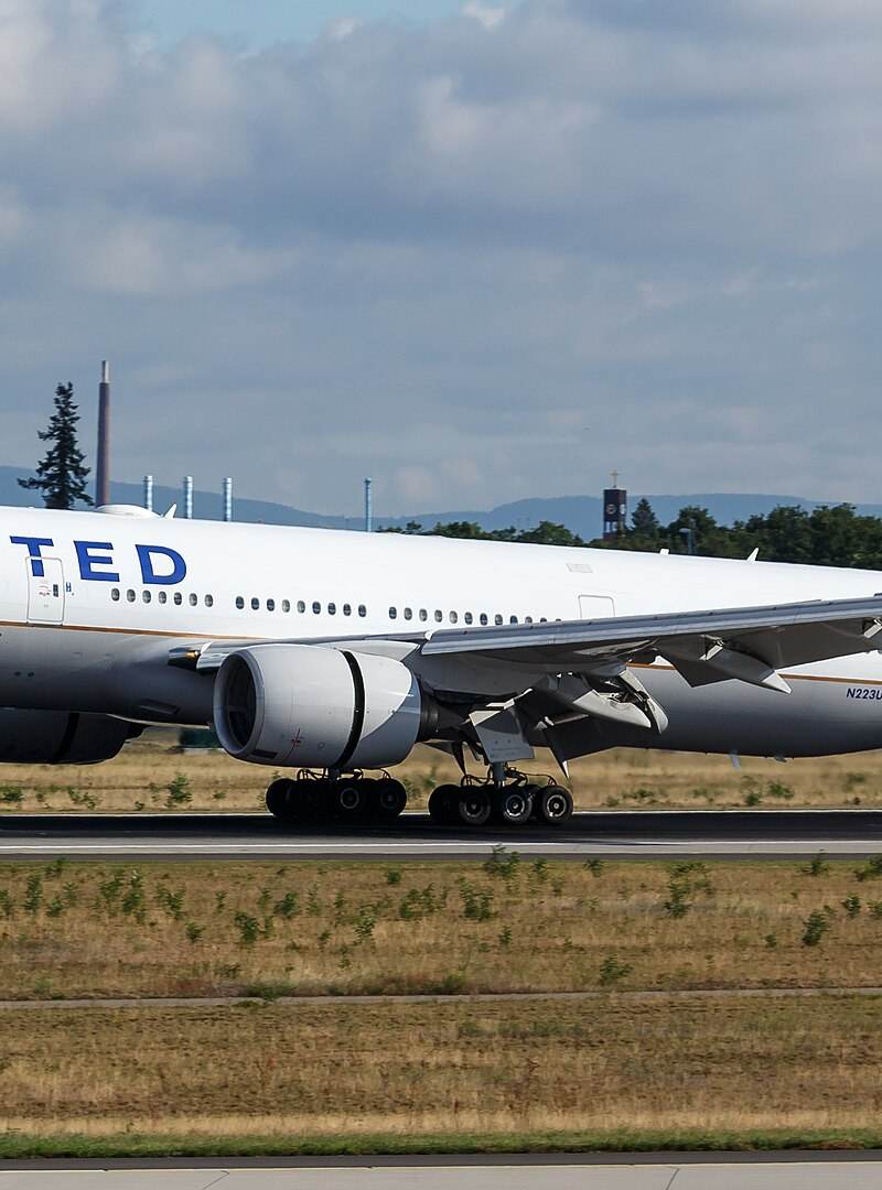 N223UA - Boeing