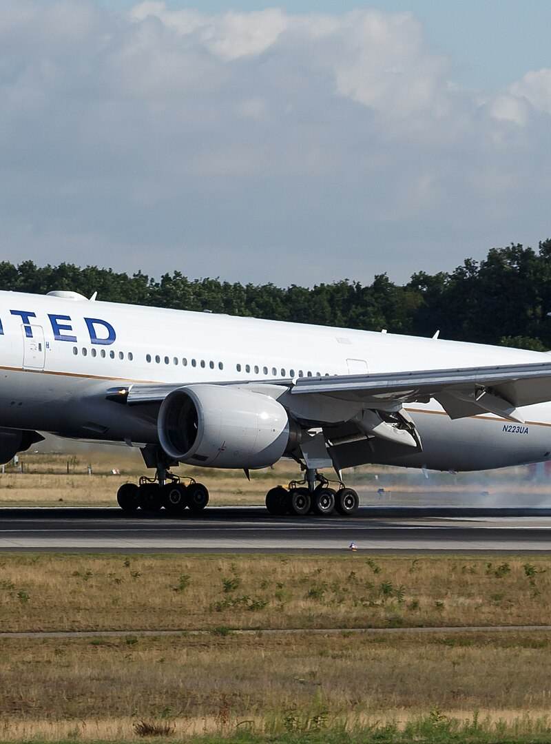 N223UA - Boeing
