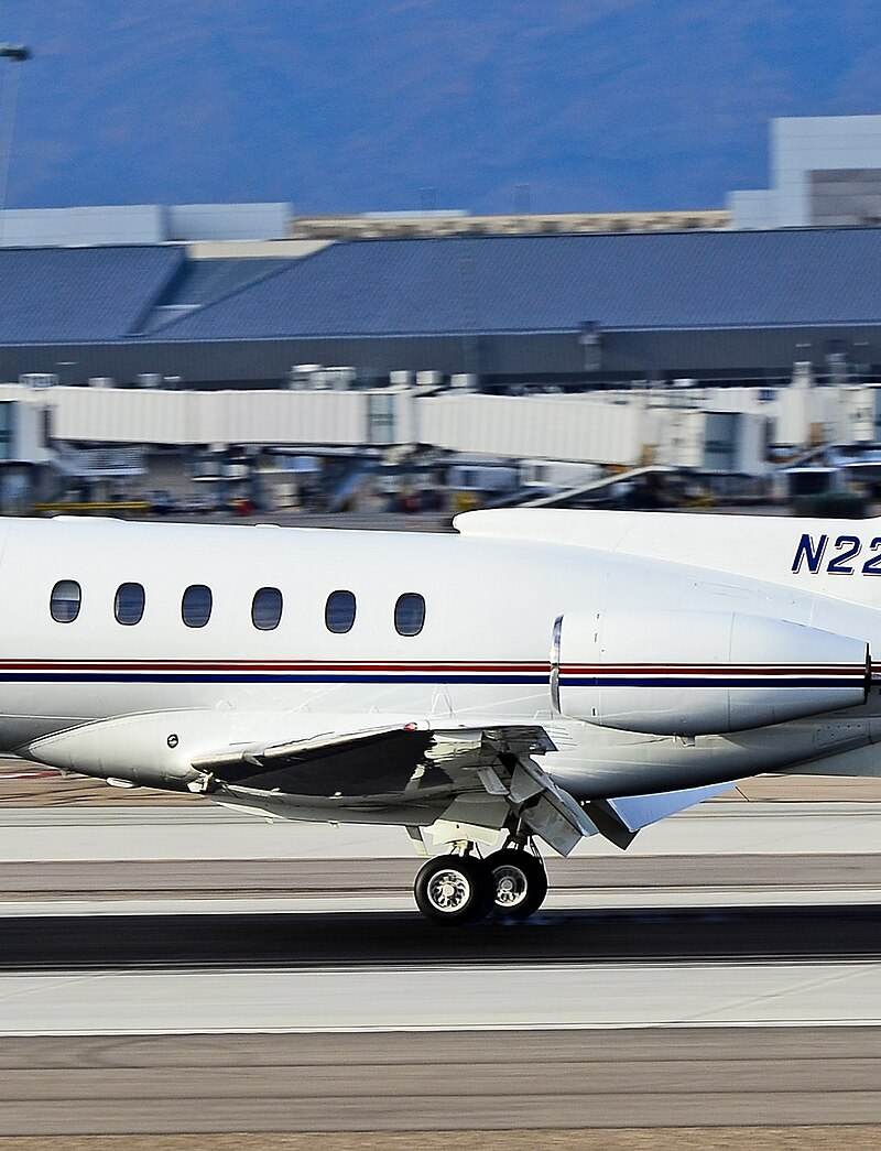 N224EA - Business jet