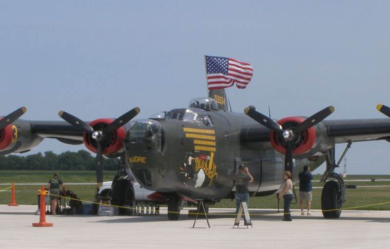 N224J - Warbird