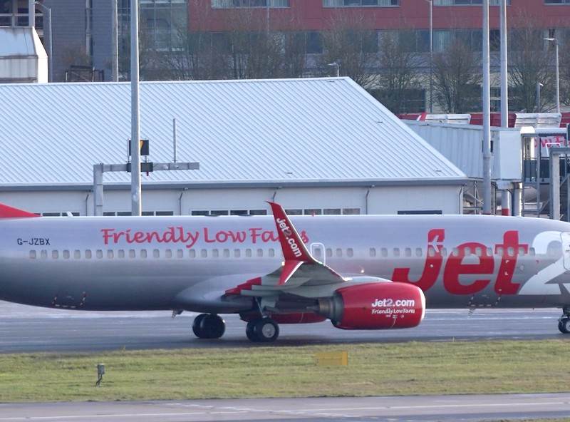 G-JZBX - Twin-engine aircraft