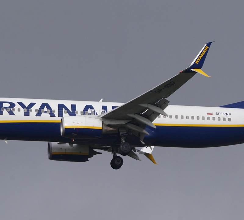 SP-RNP - Twin-engine aircraft