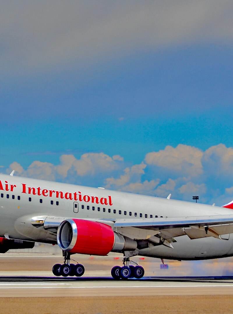 N225AX - Boeing