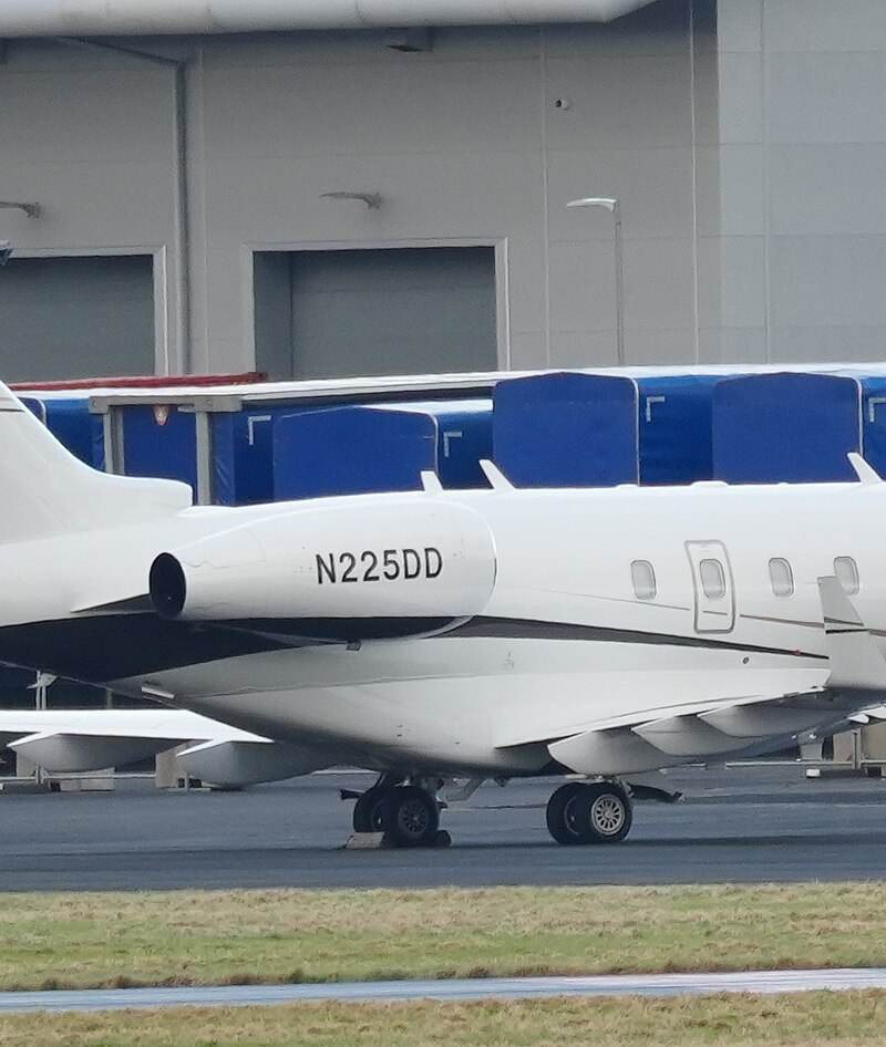 N225DD - Bombardier