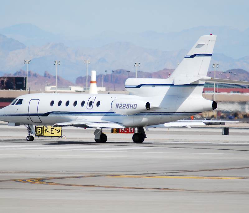 N225HD - Business jet