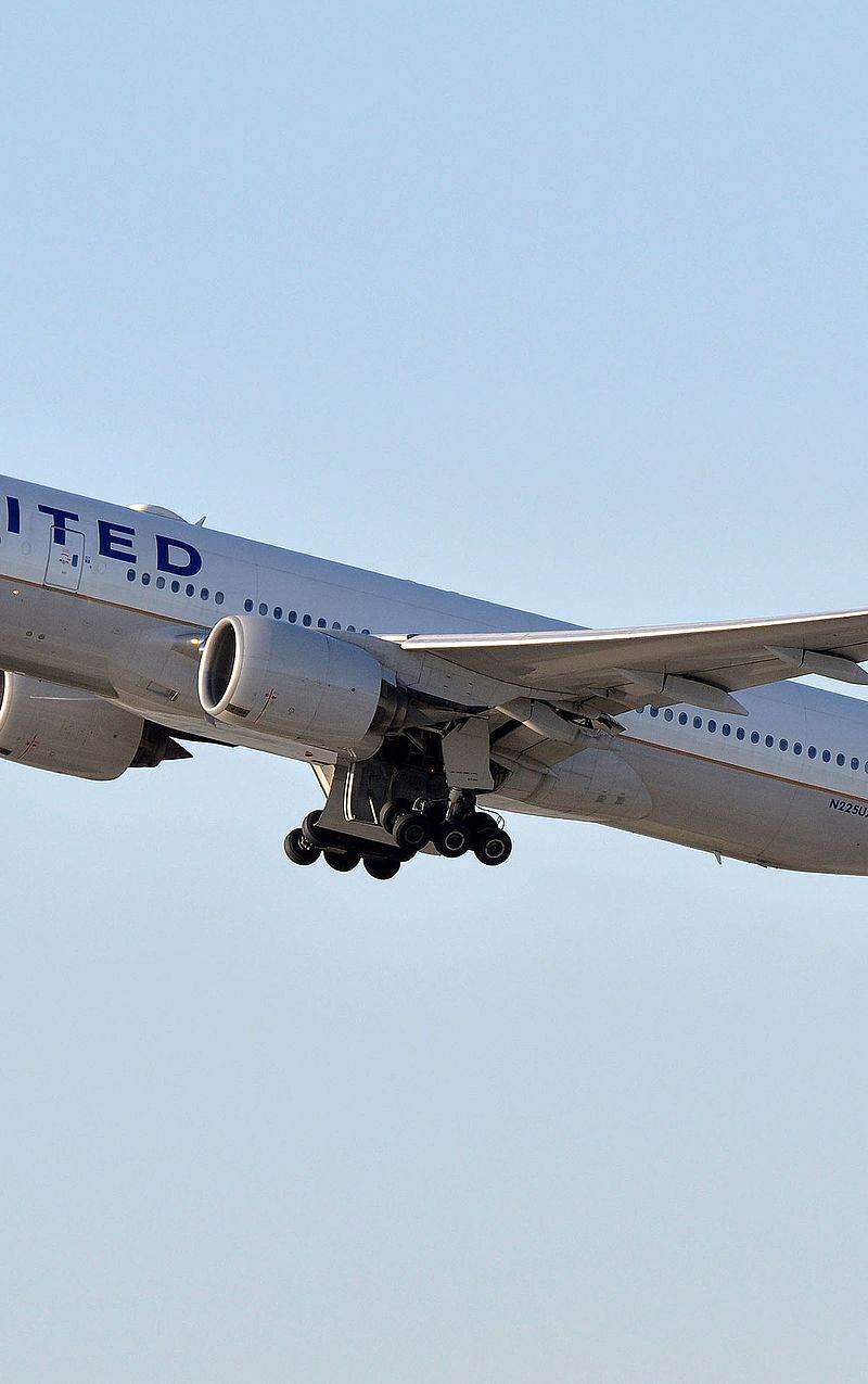 N225UA - Boeing