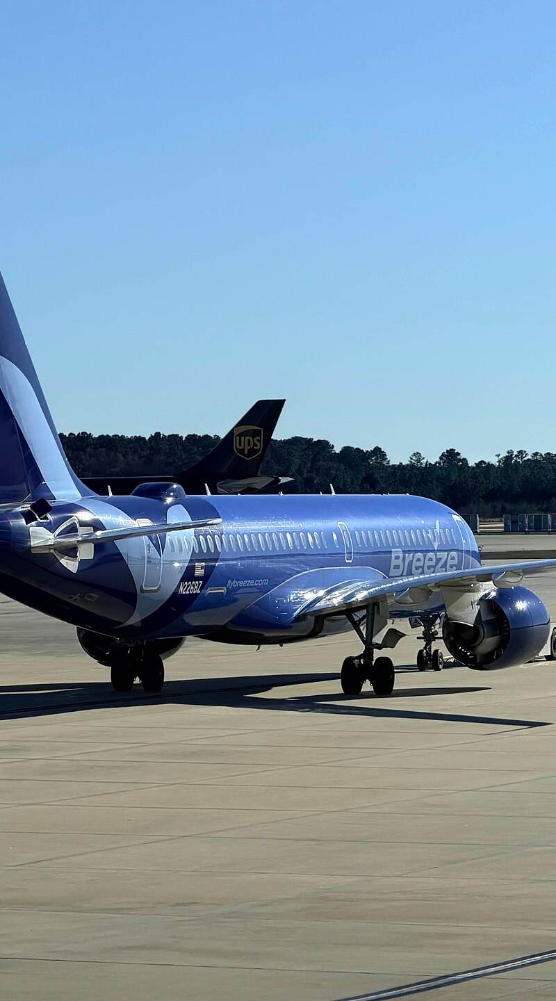 N226BZ - Airbus