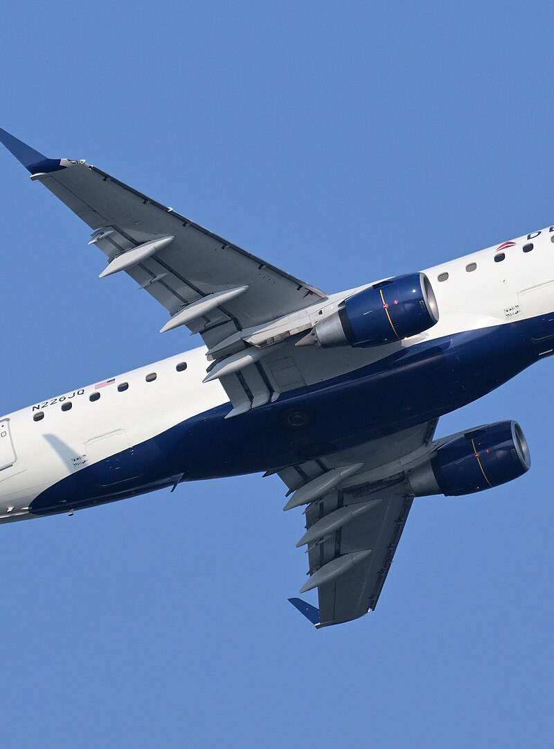N226JQ - Embraer