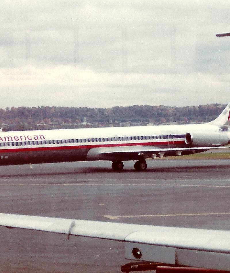 N227AA - Aircraft