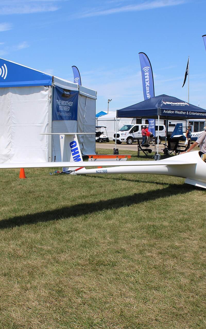 N227BB - Glider